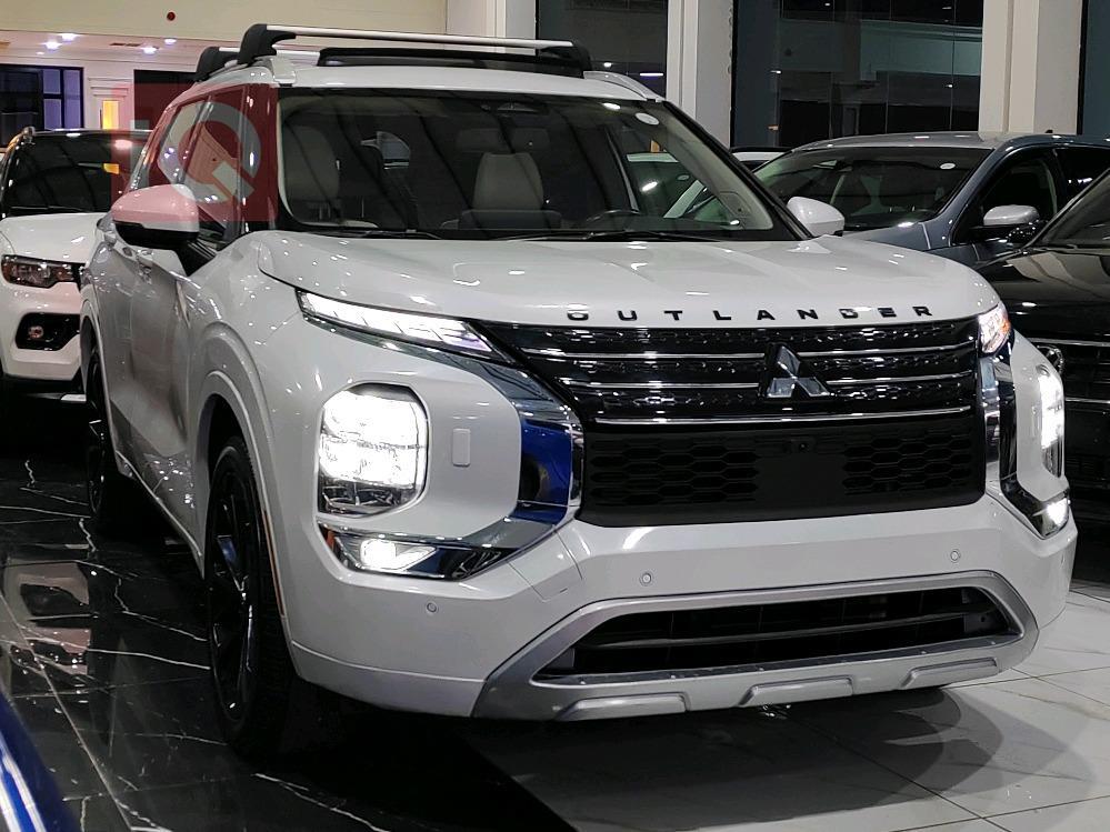 ميتسوبيشي اوتلاندر